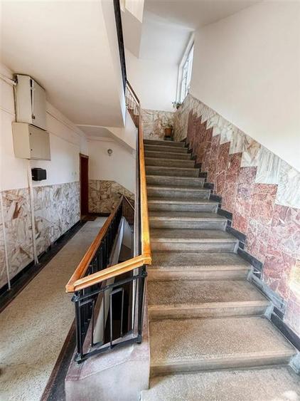 Apartament cu 4 camere decomandat în Cantemir