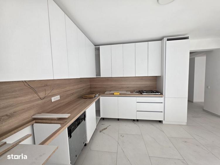 Apartament cu 4 camere în Aviației