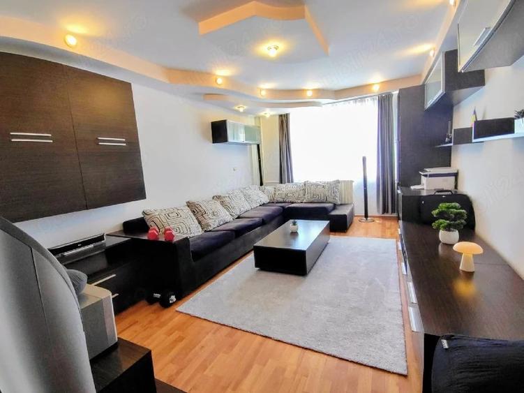 Apartament cu 2 camere decomandat în Sud