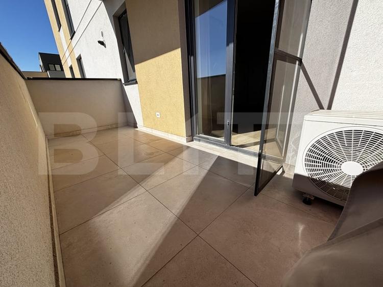 Apartament cu 2 camere semidecomandat, mobilat în Aradului