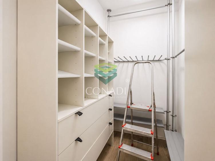 Apartament cu 3 camere decomandat, mobilat în Dacia