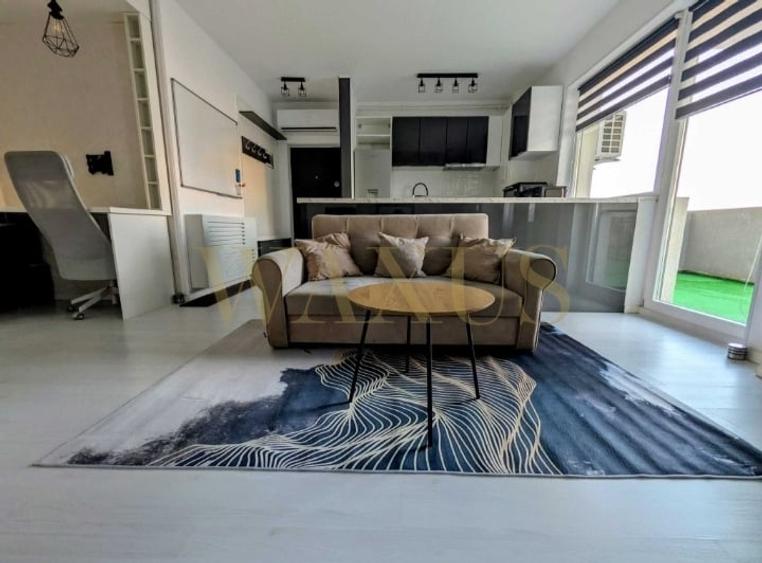 Apartament cu 2 camere semidecomandat, mobilat în Florești