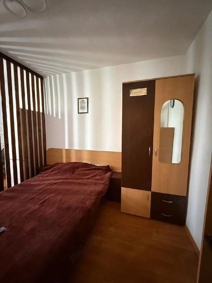 Garsonieră decomandată în Central