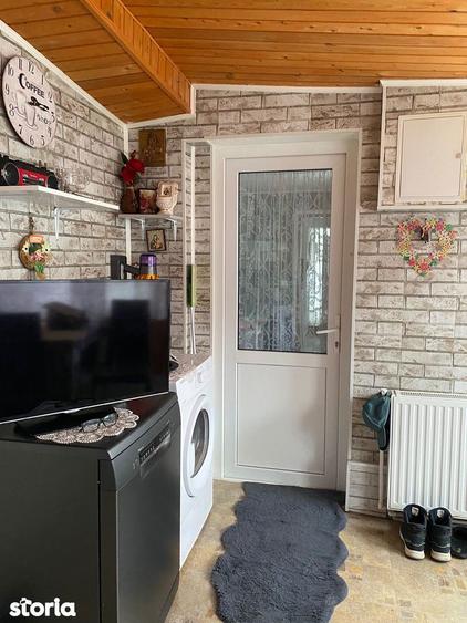 Casă cu 3 camere cu Teren 1200 Mp în Crevedia