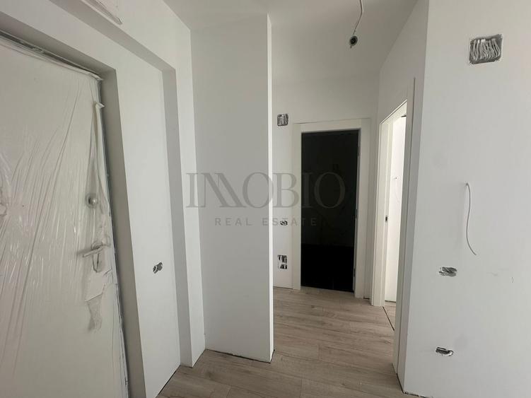 Apartament cu 2 camere semidecomandat în Sisești
