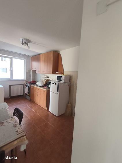 Apartament de inchiriat 3 camere - 1