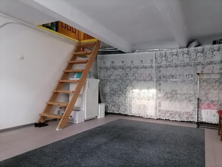 Casă cu 4 camere cu Teren 1000 Mp în Medgidia