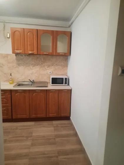 Apartament cu 2 camere decomandat, mobilat în Florești