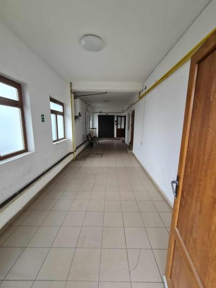 Spațiu comercial, de 100 mp, în Central