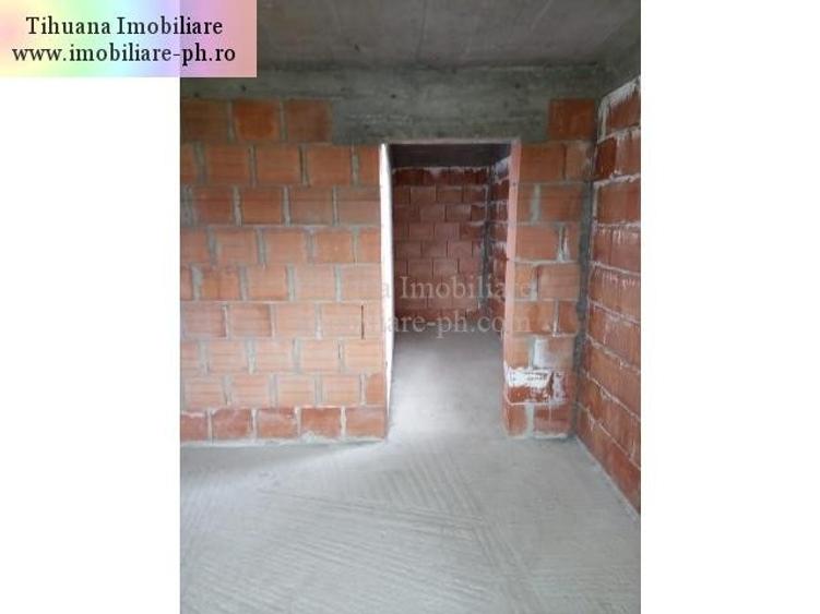 Casă individuală cu 4 camere cu Canalizare în Lipănești