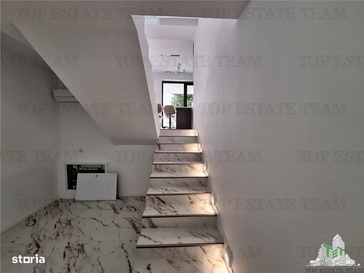 Casă cu 7 camere cu Teren 523 Mp în Central
