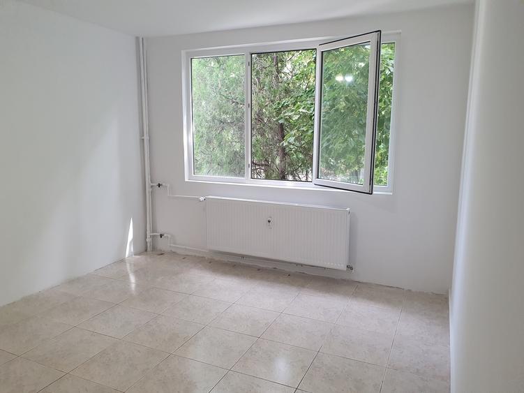 Apartament cu 2 camere decomandat în Timișoara