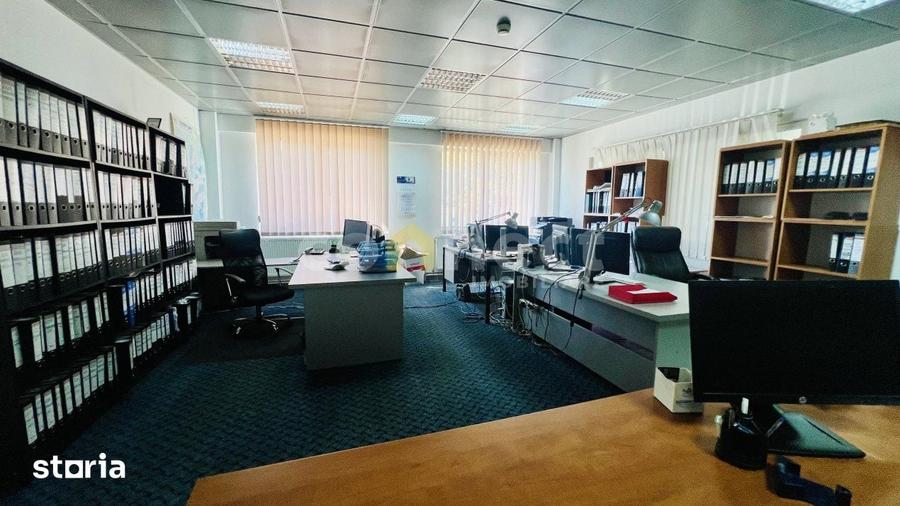 Spațiu comercial, de 200 mp, în Florești