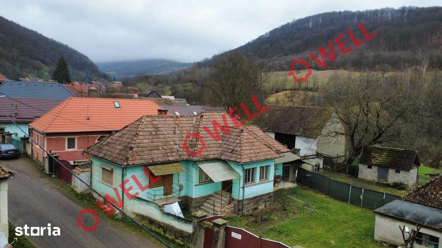 Casă cu 3 camere cu Teren 796 Mp în Malnaș