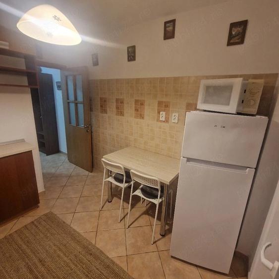 Inchiriez apartament 2 camere metrou Stefan cel Mare - 6