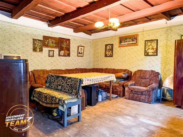 Casă individuală cu 4 camere cu Teren 1660 Mp în Lemnia
