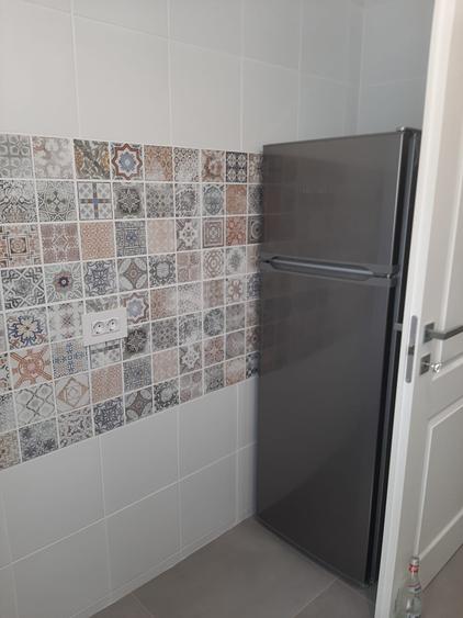 Garsonieră decomandată în Decebal