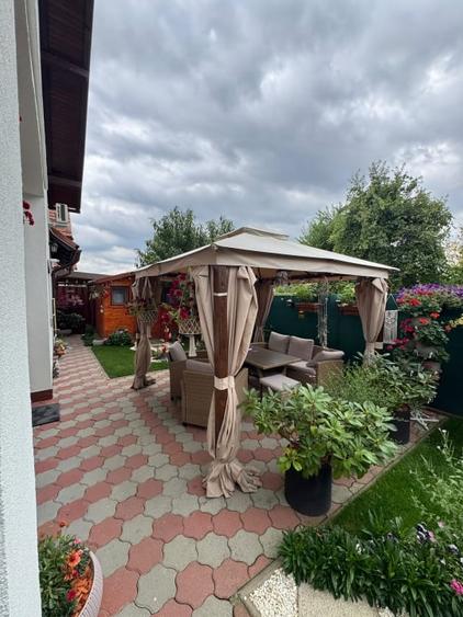 Duplex cu 4 camere cu Canalizare în Independenței