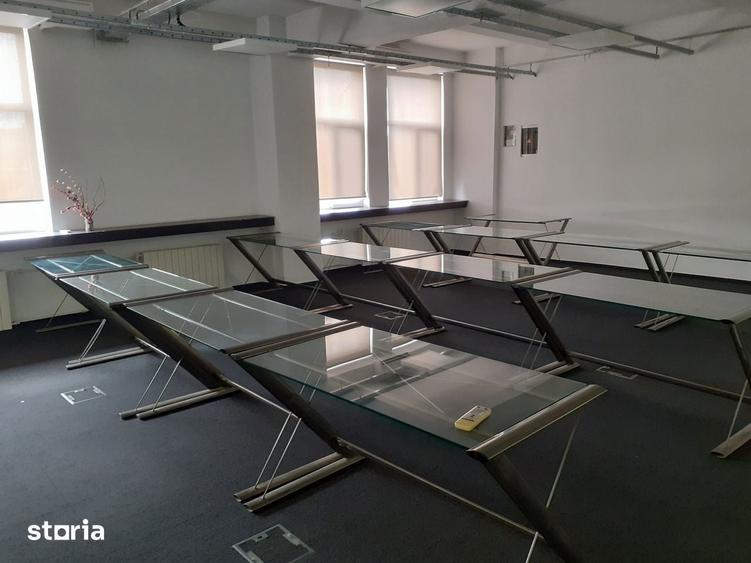 Spațiu comercial, de 3,000 mp, în Basarabia