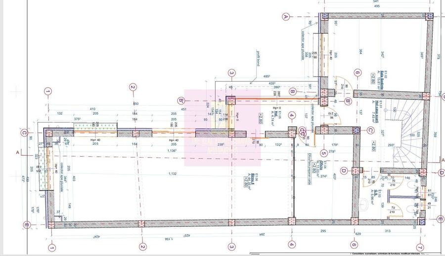 Casă individuală cu 6 camere cu Canalizare în Vitan Mall