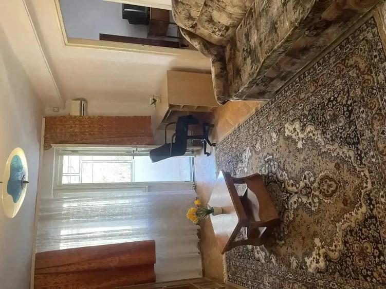 Apartament cu 2 camere decomandat în Vest