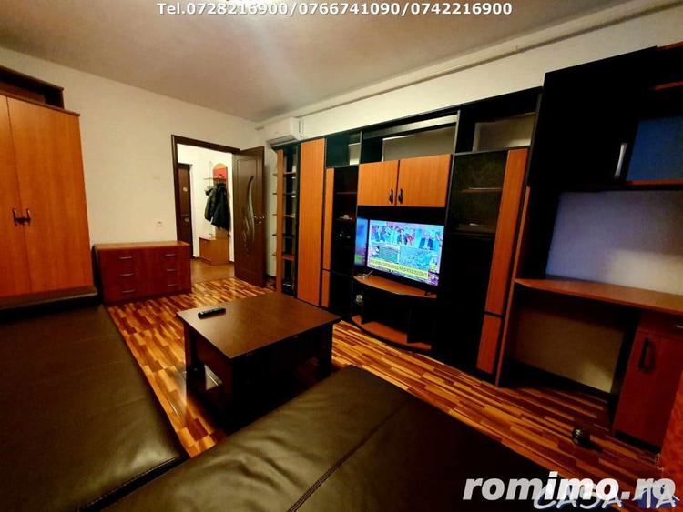 Apartament cu 2 camere decomandat, mobilat în Central
