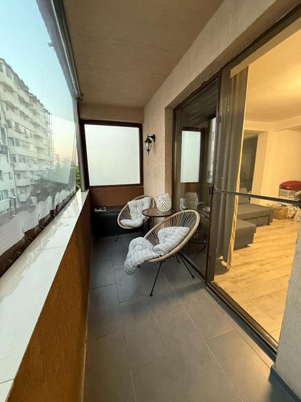 Apartament cu 3 camere decomandat în Chiajna