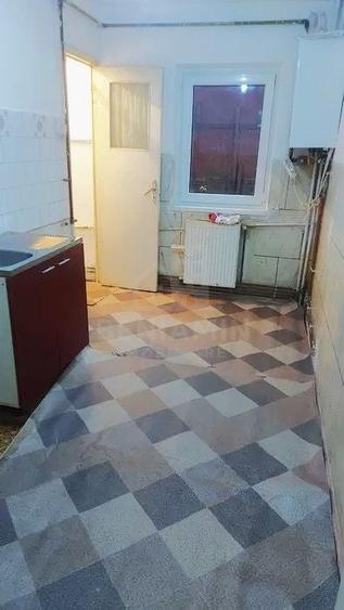 Apartament cu 2 camere decomandat în Astra