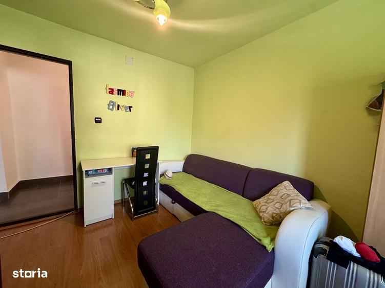 Apartament cu 3 camere decomandat, mobilat în Soarelui