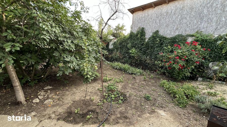 Casă cu 3 camere cu Teren 386 Mp în Alexandriei