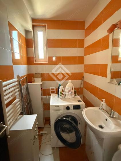 Apartament cu 4 camere decomandat în Sud
