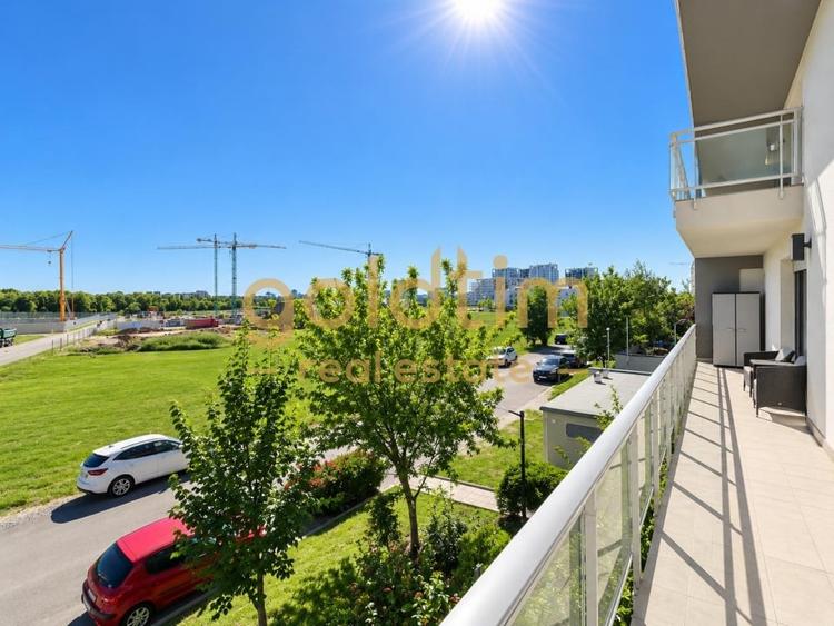Apartament cu 3 camere semidecomandat, mobilat în Barbu Văcărescu