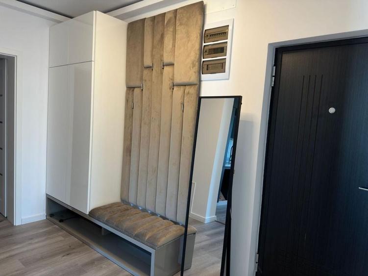 Apartament cu 2 camere decomandat în Exterior Vest