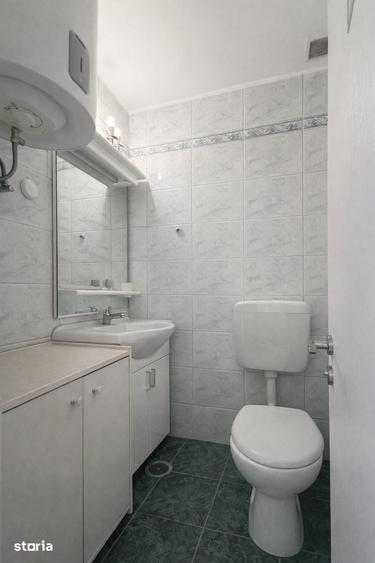 Apartament cu 3 camere decomandat în Nerva Traian