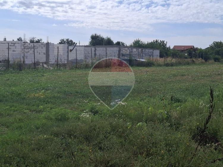 Teren agricol extravilan de 28800 mp, în Poșta