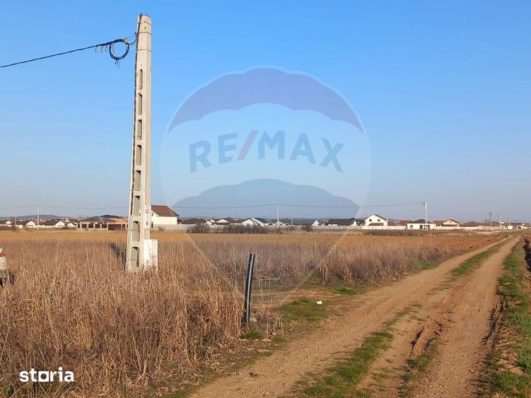 Teren de 512 mp, în Sântandrei