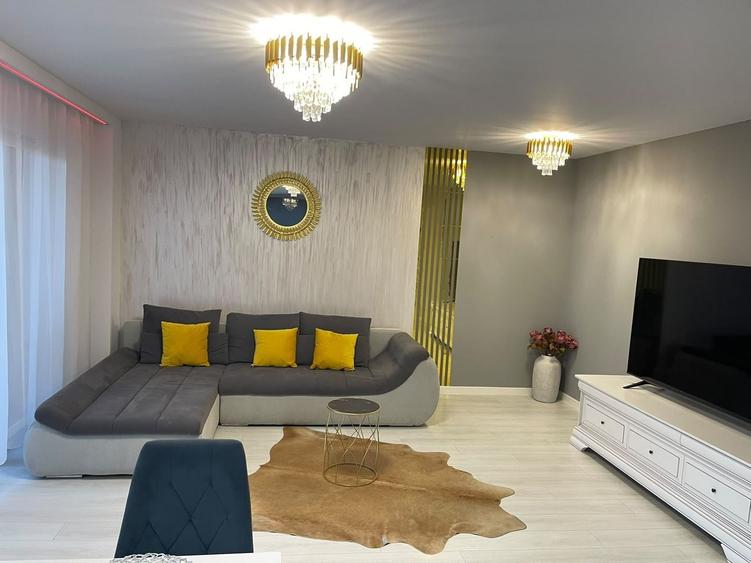 Apartament cu 2 camere semidecomandat, mobilat în Aradului