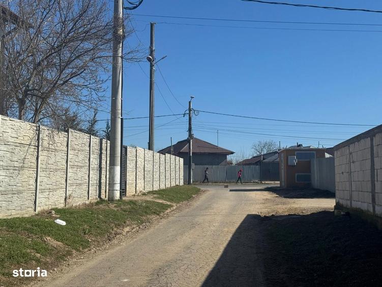 Teren de 1800 mp, în Găneasa