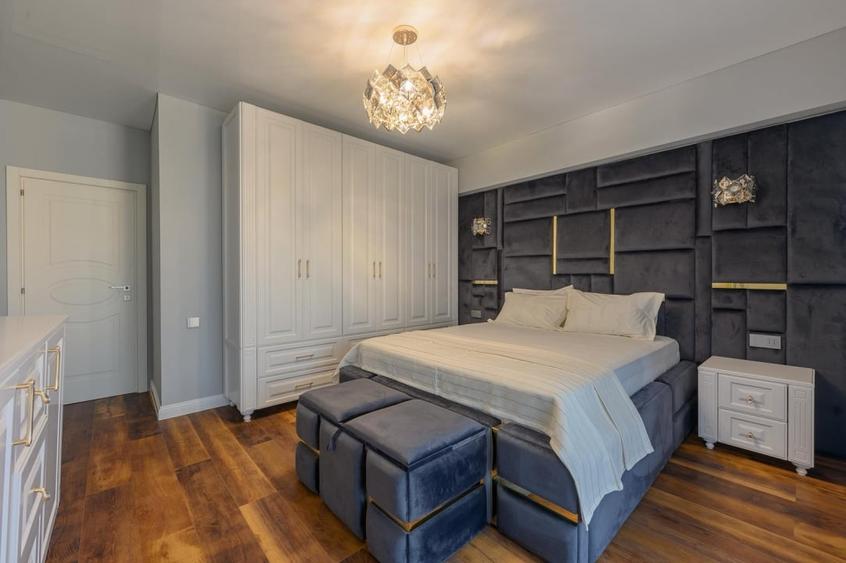 Apartament cu 2 camere decomandat, mobilat în Mamaia