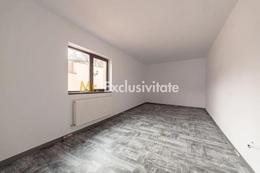 Casă cu Teren 663 Mp în Izvorani