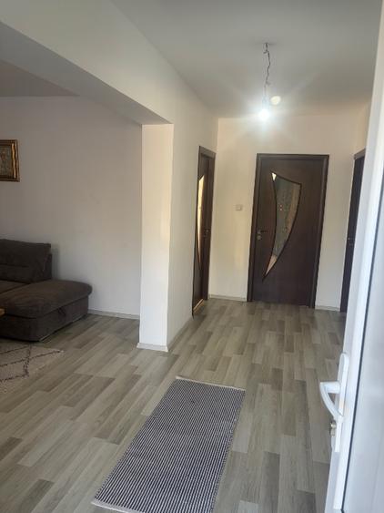 Casă individuală cu 3 camere cu Teren 420 Mp în Holboca