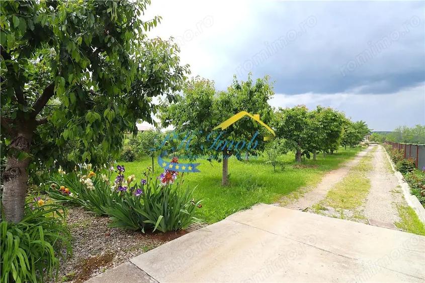 Casă cu Teren 1510 Mp în Urleta