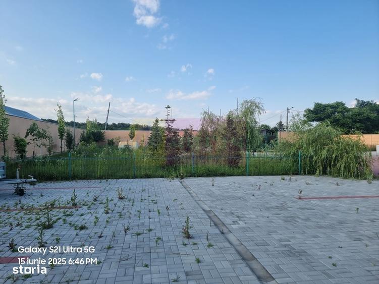 Casă cu 4 camere cu Teren 6000 Mp în Teișori