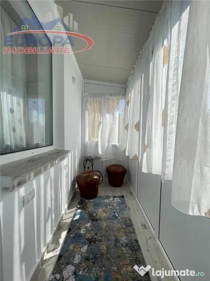 Apartament cu 2 camere semidecomandat în Central