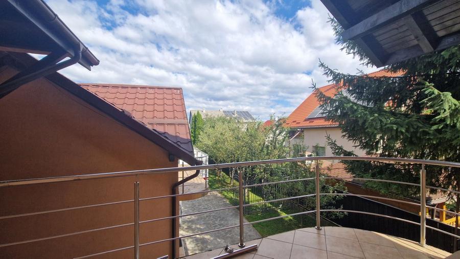 Duplex cu 2 camere cu Canalizare în Tractorul