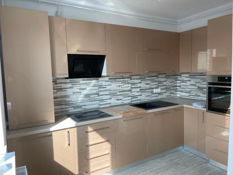 Apartamant 3 camere 90 mp