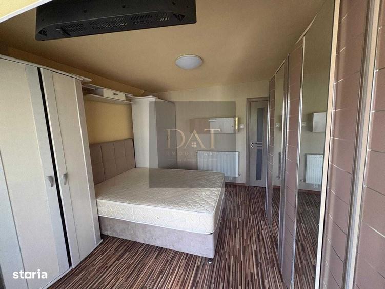 Apartament cu 3 camere decomandat în Între Lacuri