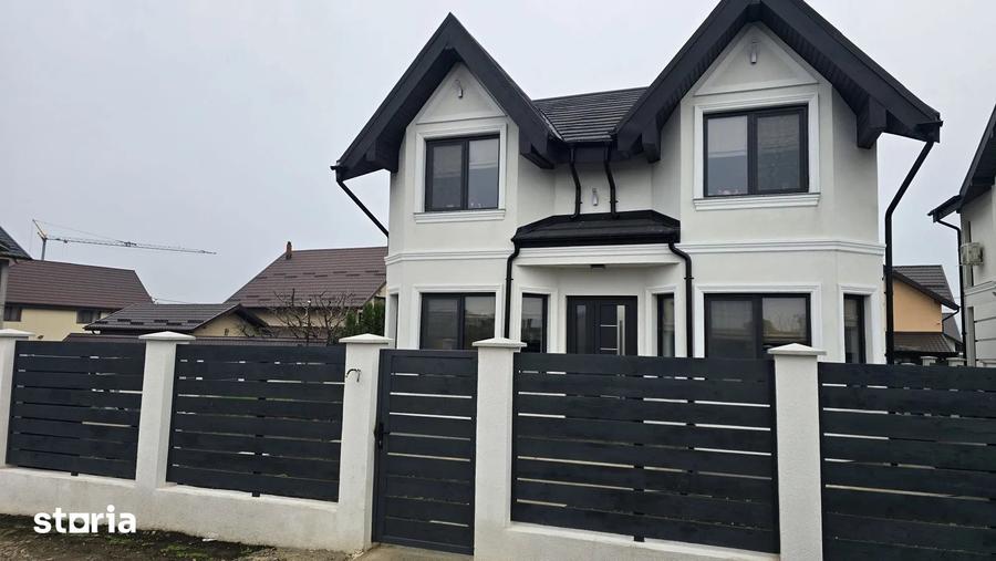Casă cu 5 camere cu Teren 510 Mp în Rediu