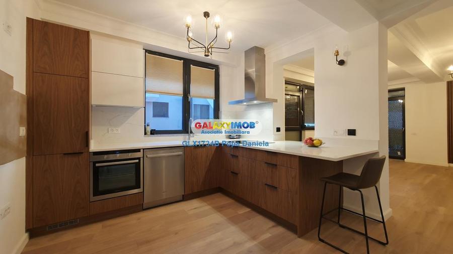 Apartament cu 2 camere semidecomandat în Mihai Bravu