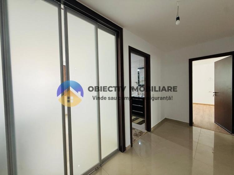 Apartament cu 4 camere decomandat în Dărmănești